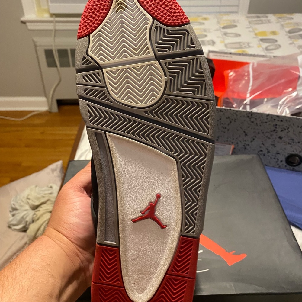 Size 14 Jordan 4 bred og all 2013 release - Picture 9 of 12